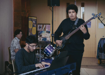 Reception band